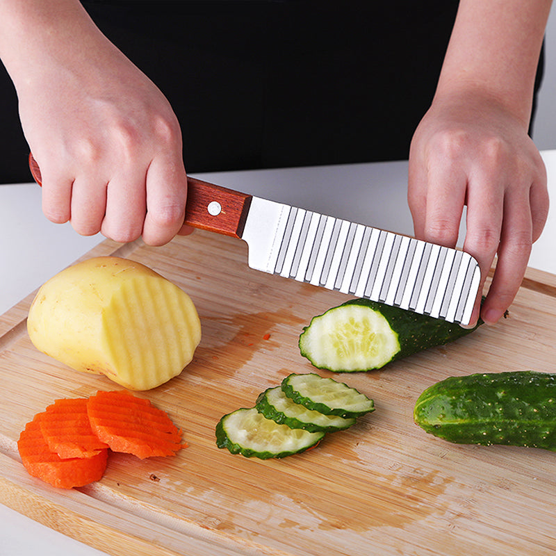Pommes Frites Schneidemaschine aus Edelstahl Kartoffelschneider Messer Gemüse Wellenschneide-Werkzeuge Küchenutensilien