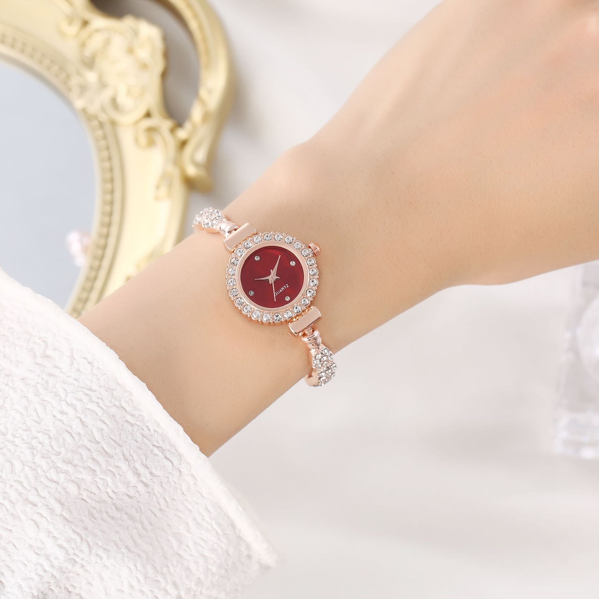 Verstellbare Armbanduhr für Damen, Quarzuhr