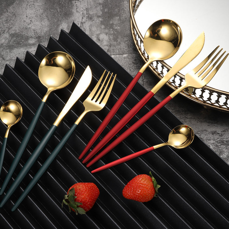 4-piece cutlery set made of stainless steel (Western style)
