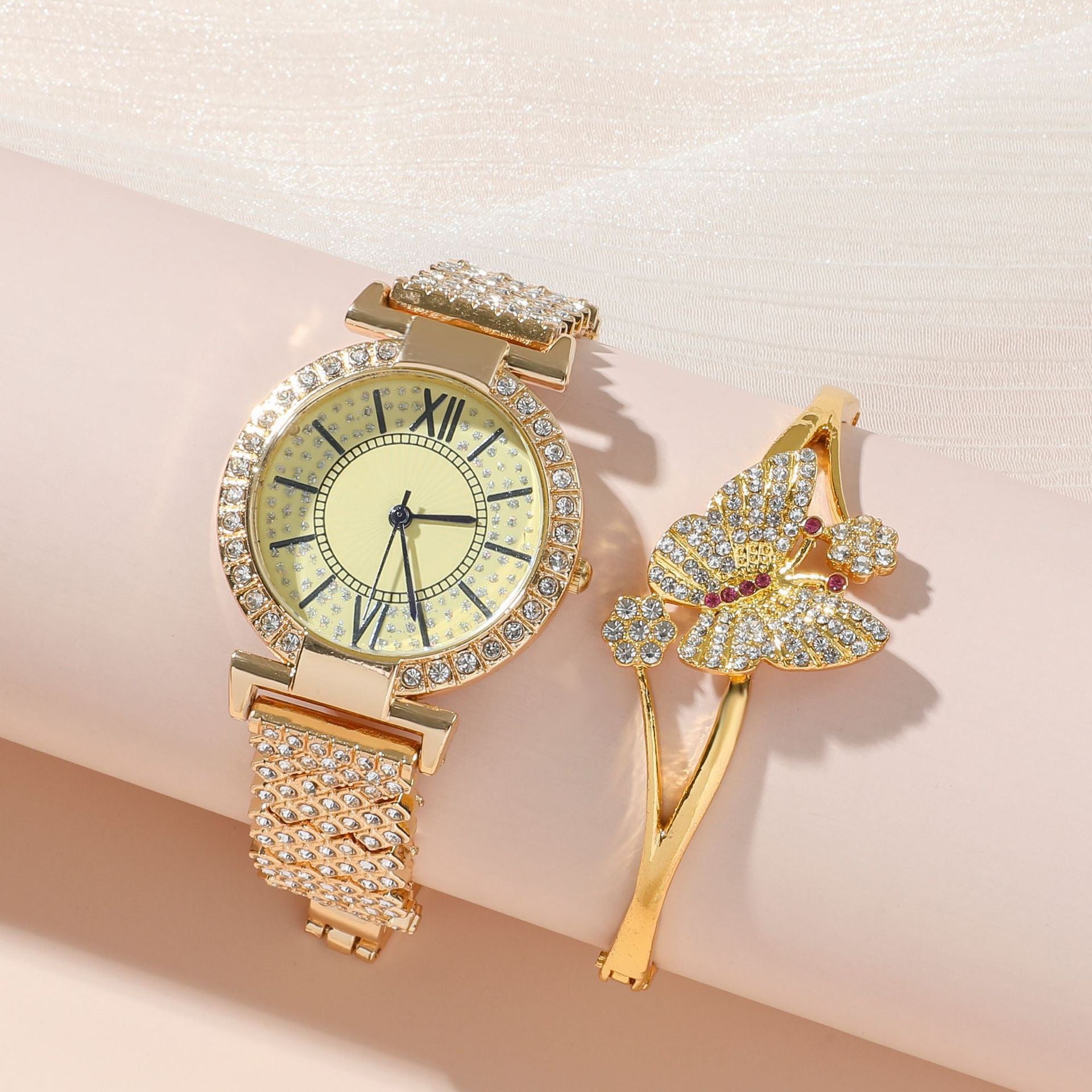 Full Diamond Watch (Fashion Jewelry) for Women Luxury Elegant Gold Watch